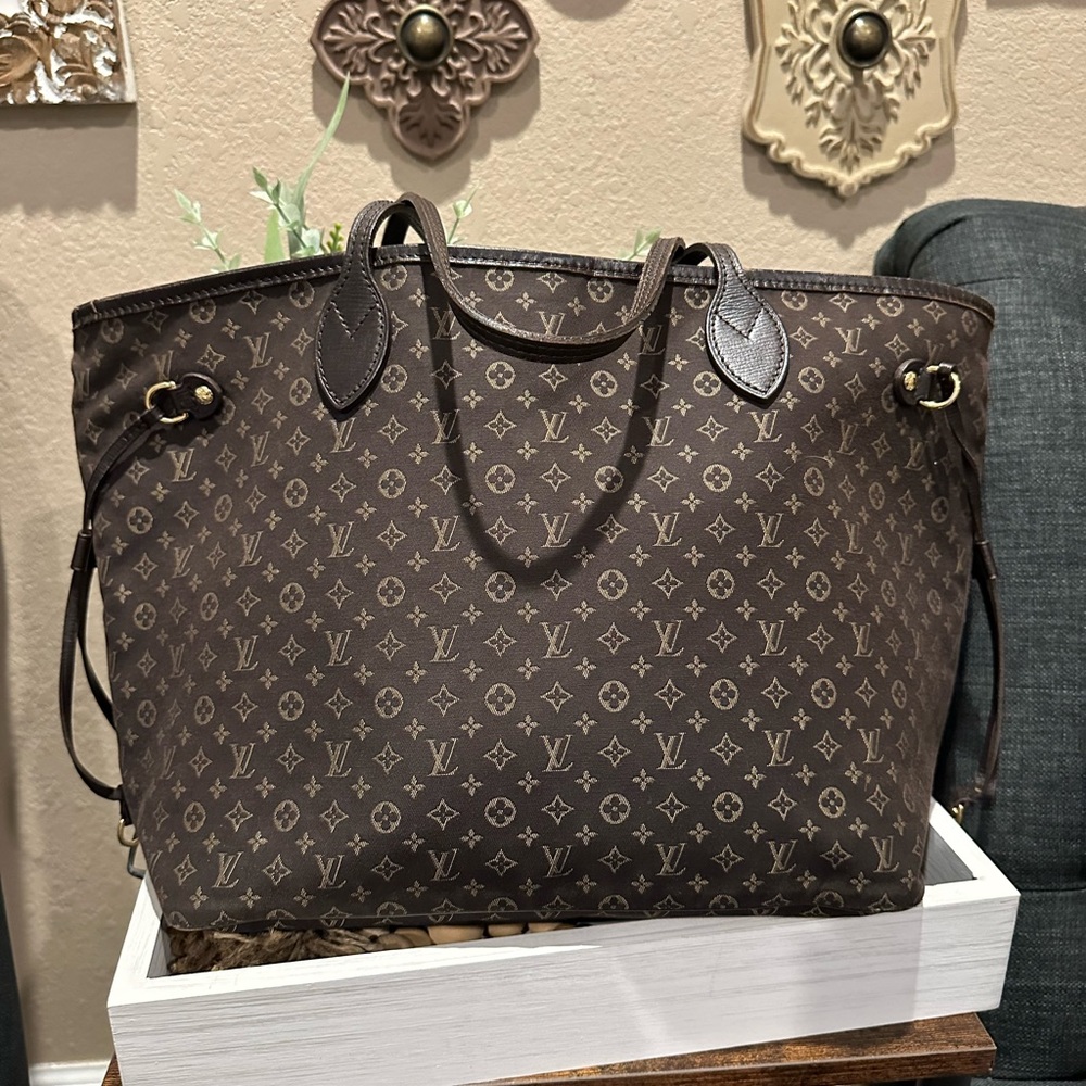 Louis Vuitton Dark Brown Monogram Tote
